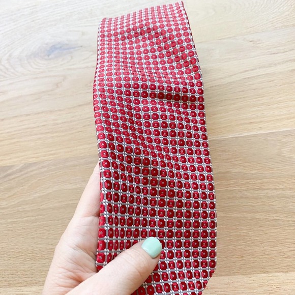 ALEXANDER JULIAN COLOURS Men's Red/Silver Check Handmade Polyester Necktie sz OS - Picture 5 of 9